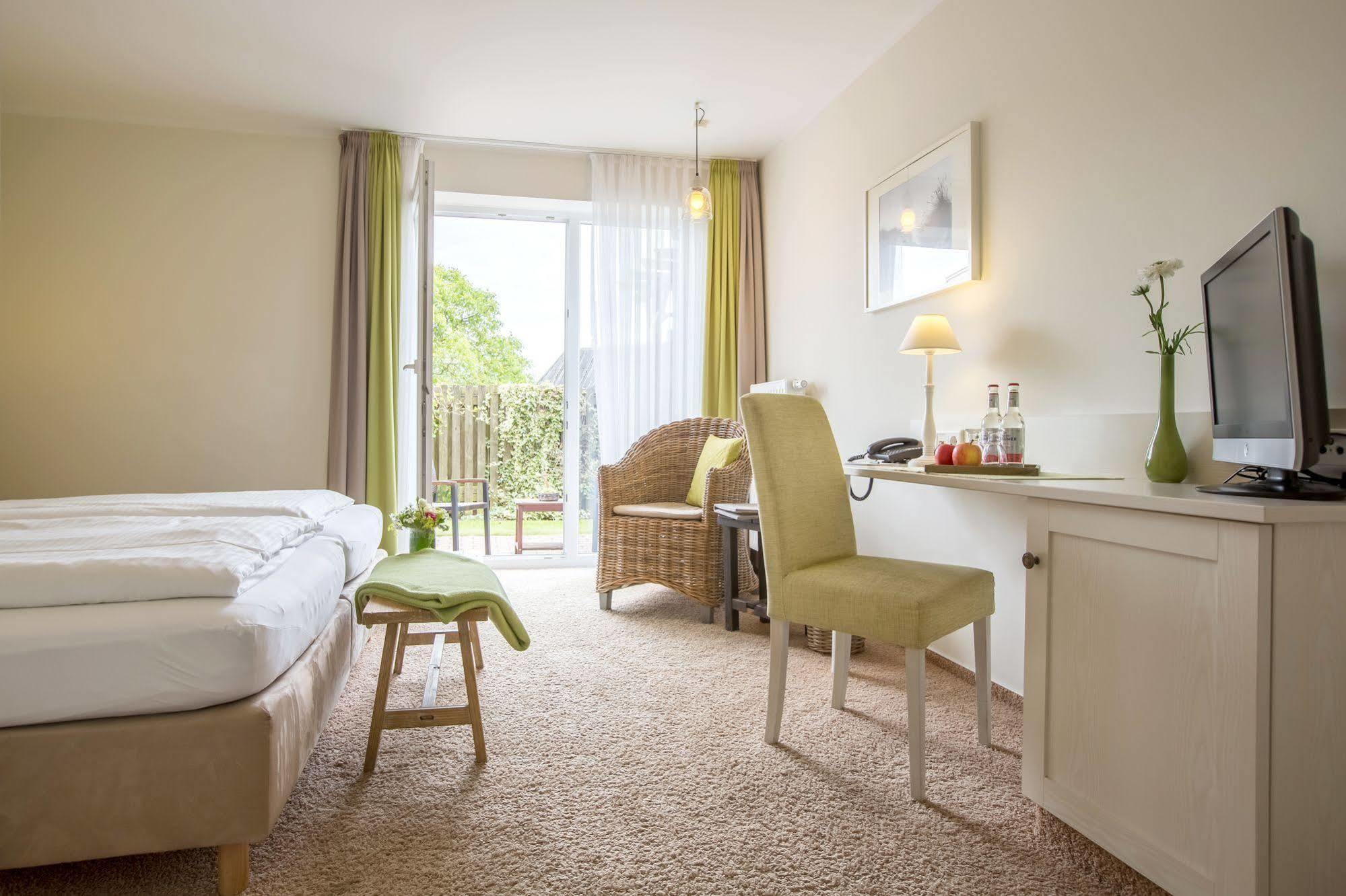 Paulsen'S Landhotel Und Restaurant Bohmstedt Екстер'єр фото